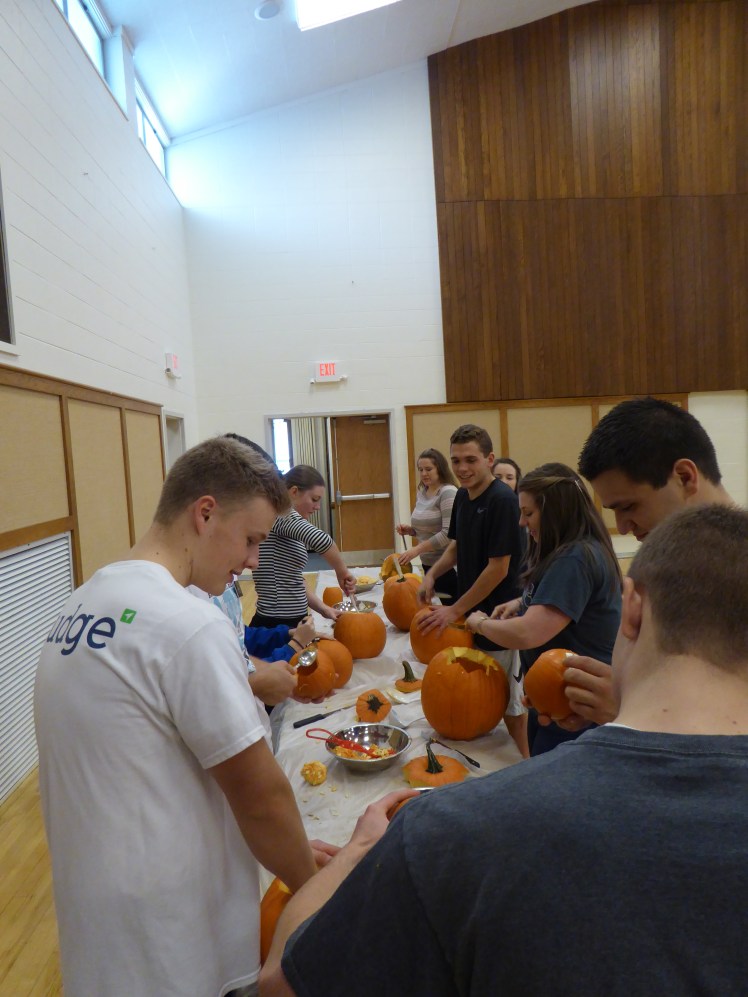 hartfordctzonepumpkincarving