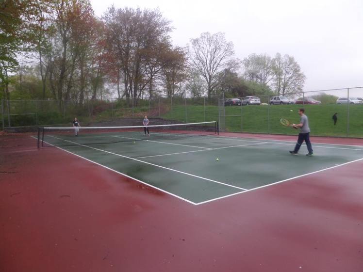 NewHavenCTTennisCourtDaviswithSisterstakenbyGreding